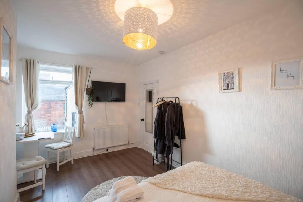 Phenix Central - Huge 3 Bed, Super Equipped Apartment. Cardiff Exterior photo