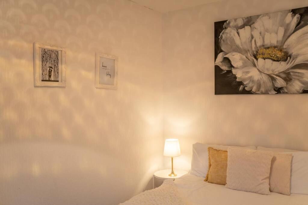 Phenix Central - Huge 3 Bed, Super Equipped Apartment. Cardiff Exterior photo
